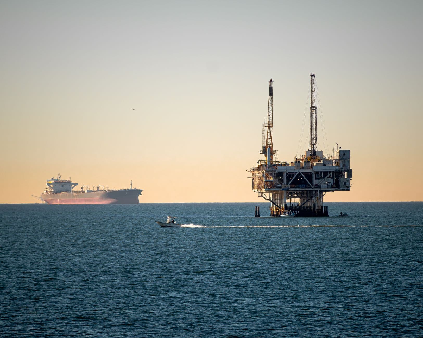 Global problem in oil but bigger problem in diesel, says Pickering Energy's Dan Pickering