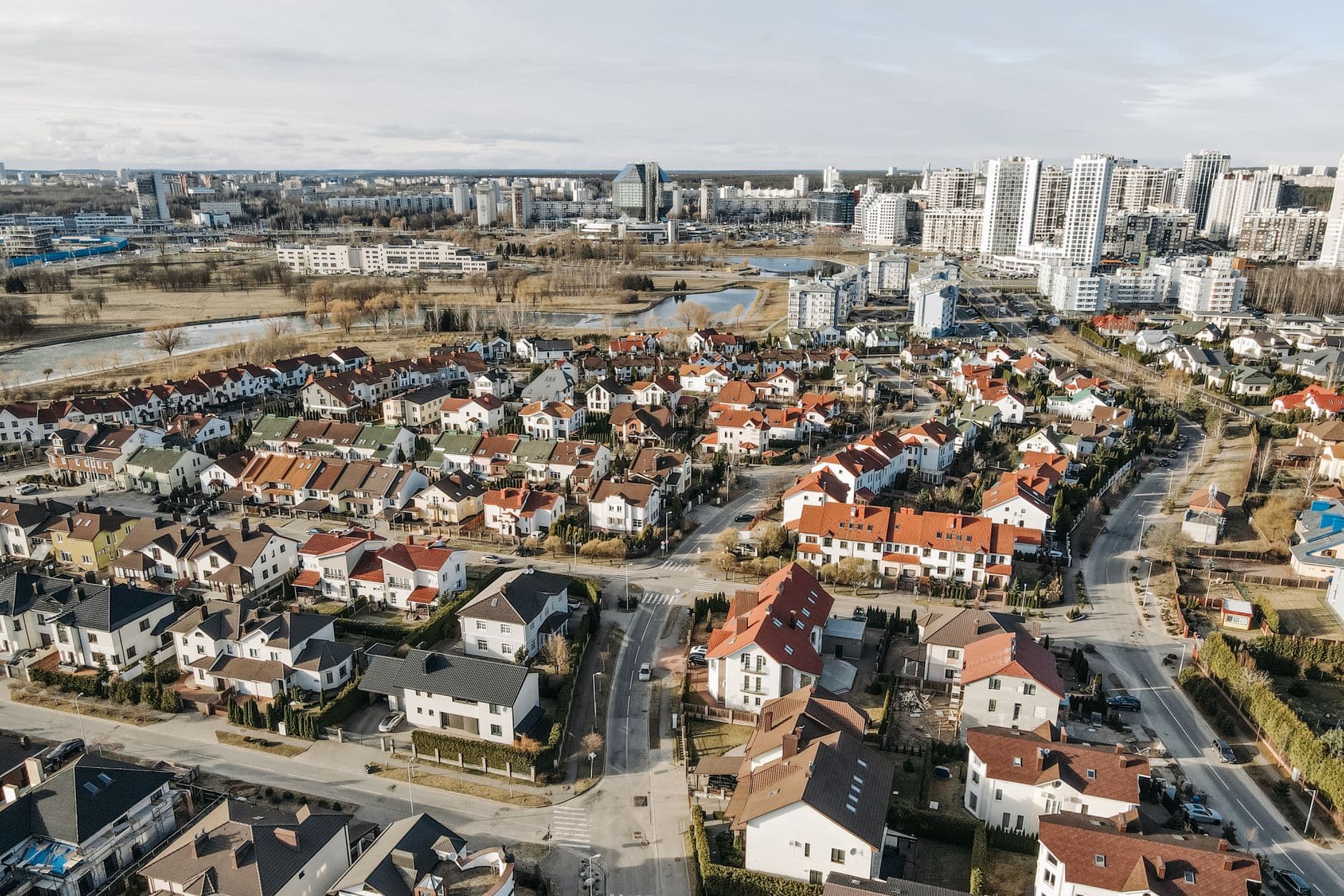 ROSHN Group Expands Foreign Real Estate Ownership Opportunities Across Saudi Arabia