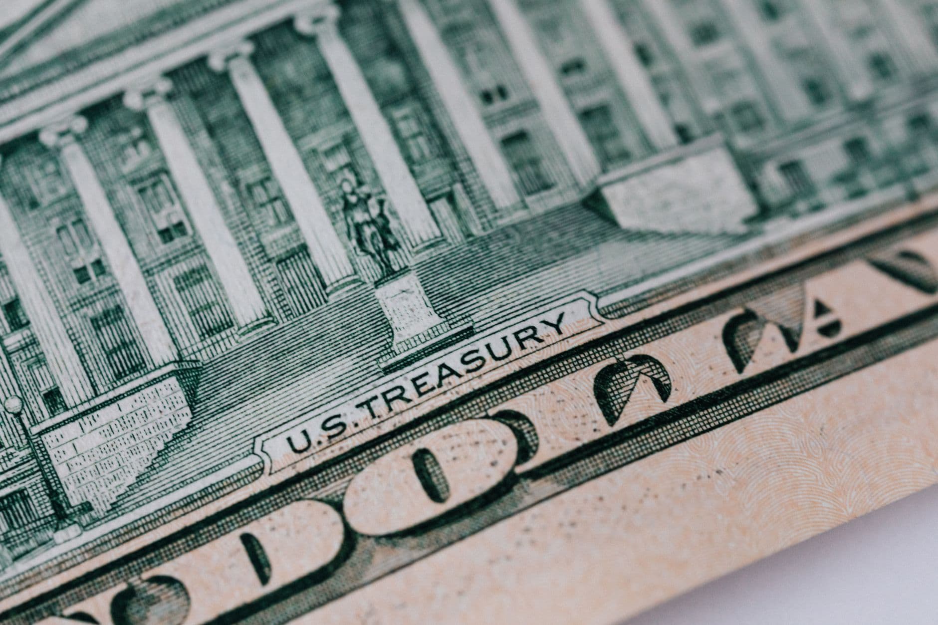 American Oil Refiners Are Printing Money as Wars Shrink Global Energy Supplies