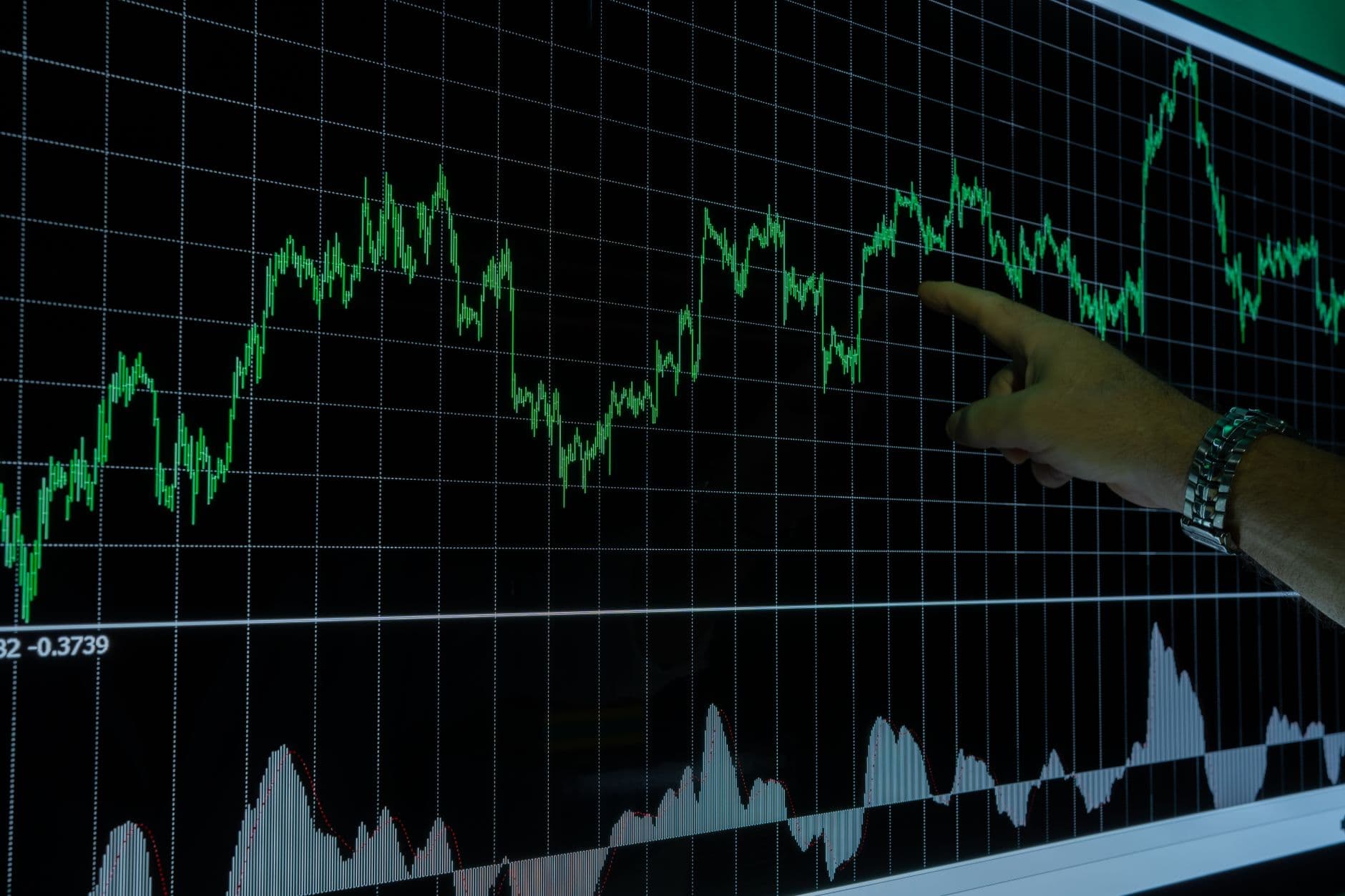 أسعار النفط ترتفع مع وزن التجّار لتقرير هجوم أرامكو ومخاطر الملاحة في هرمز