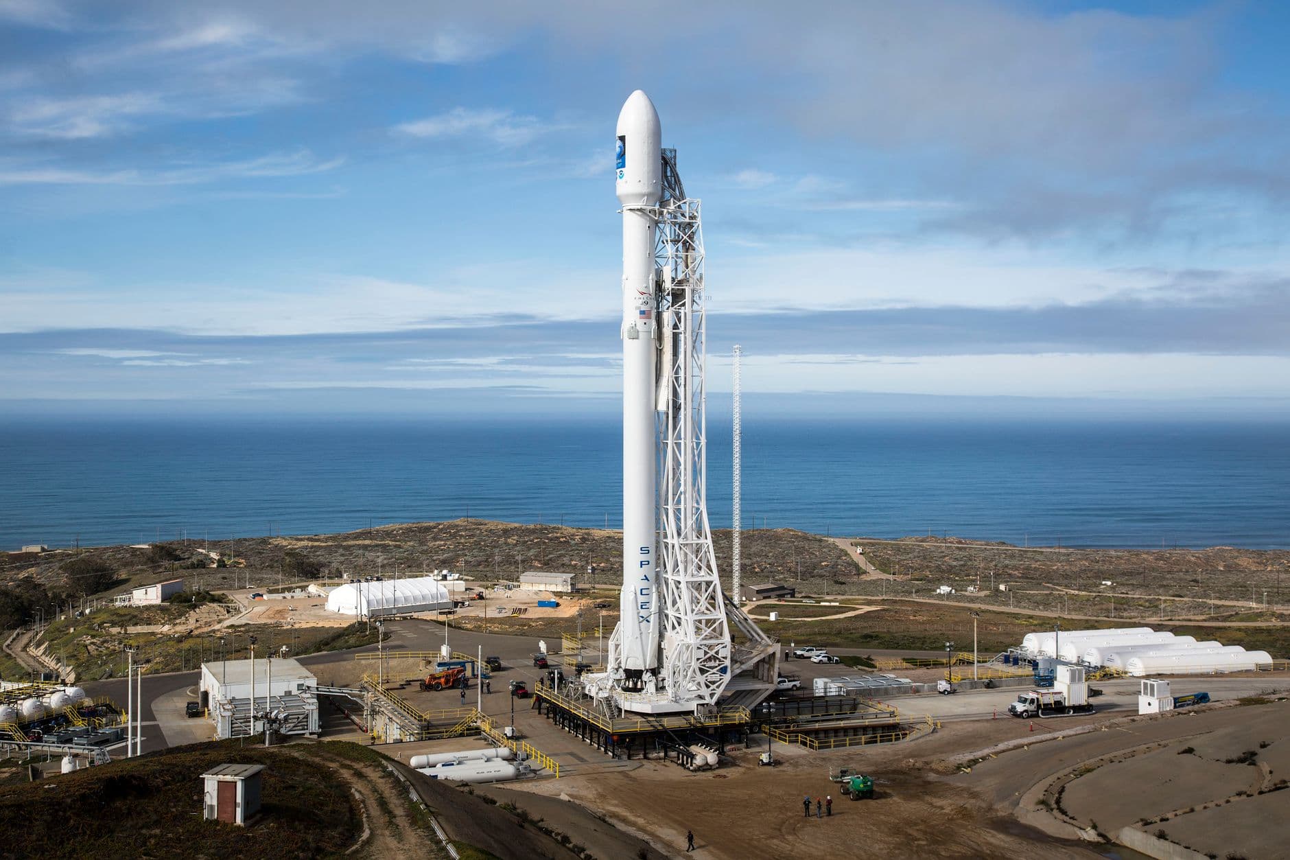 Крупнейший источник выручки SpaceX — сделка с Anthropic, у которой есть срок